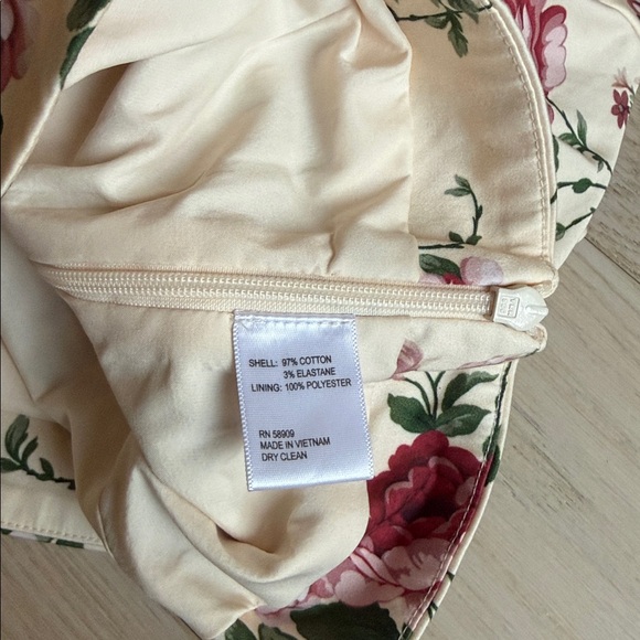 Antonio Melani x The Style Bungalow Miraflores Off-The-Shoulder Puffed Crop Top - Picture 9 of 10